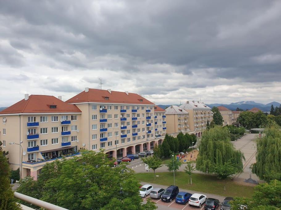 Mezonetovy Apartman V Centre Novej Dubnice Ilava المظهر الخارجي الصورة